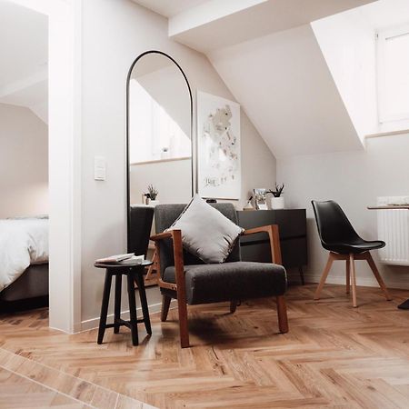 Dom Apartment IV - Modern & Zentral Mit Kostenfreiem Parkplatz فولدا المظهر الخارجي الصورة